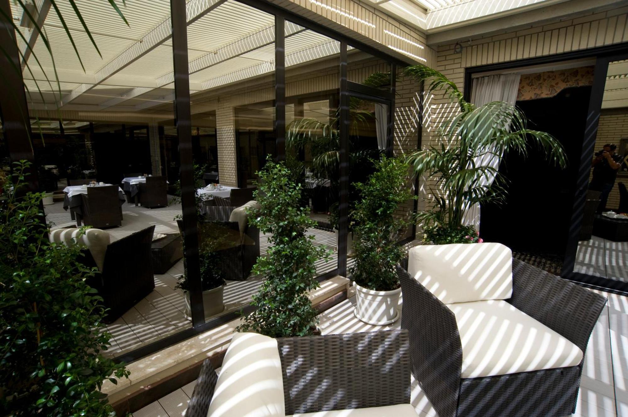 Hotel Leonardo Da Vinci Sassari Exterior foto