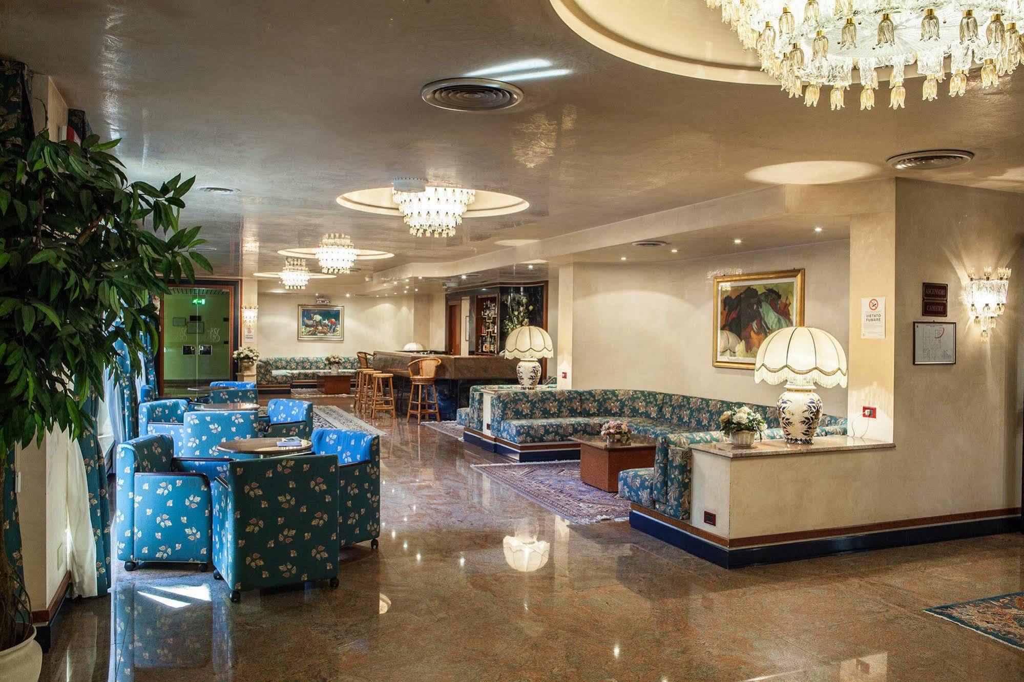 Hotel Leonardo Da Vinci Sassari Exterior foto